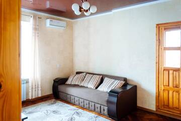 Апартаменты в Апартаментах Royal Apartment On Bazhanova 11 A